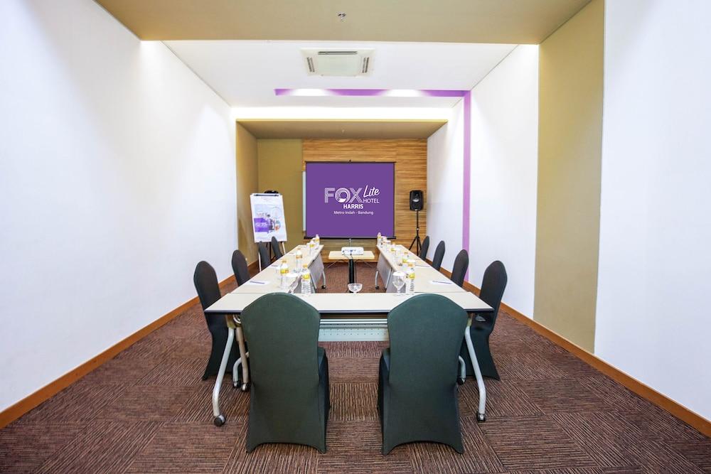 Fox Lite Hotel Metro Indah - Bandung Exterior photo