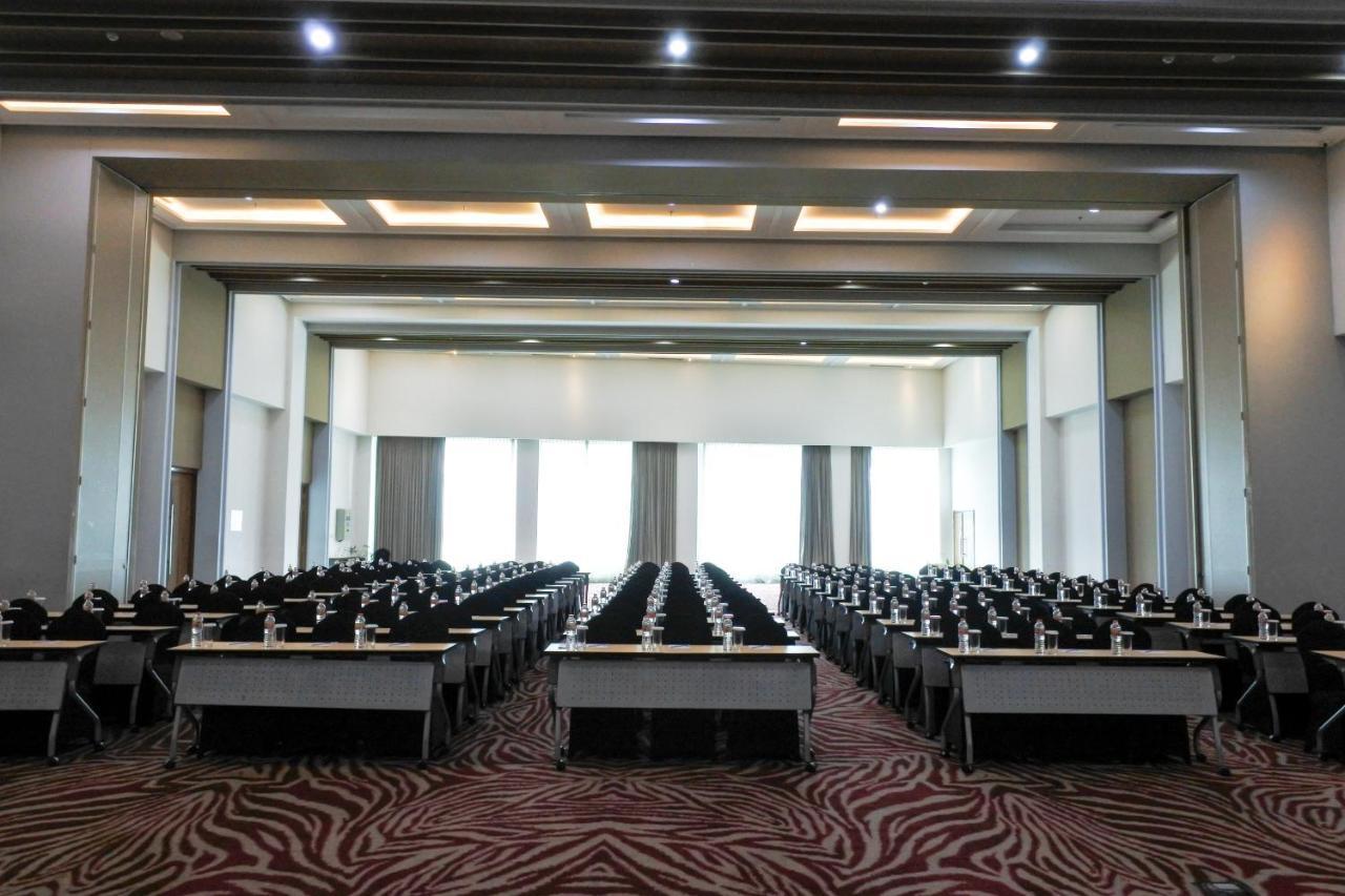Fox Lite Hotel Metro Indah - Bandung Exterior photo